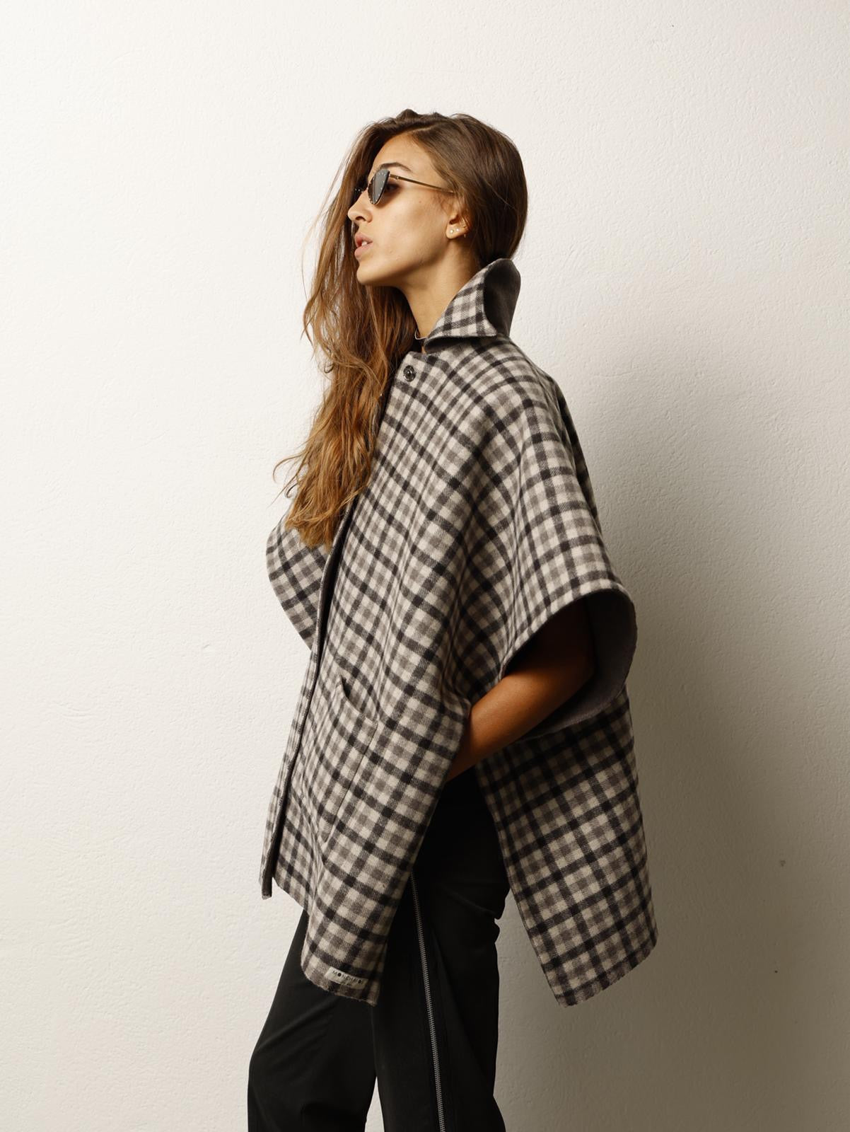 Cappa reversibile in lana