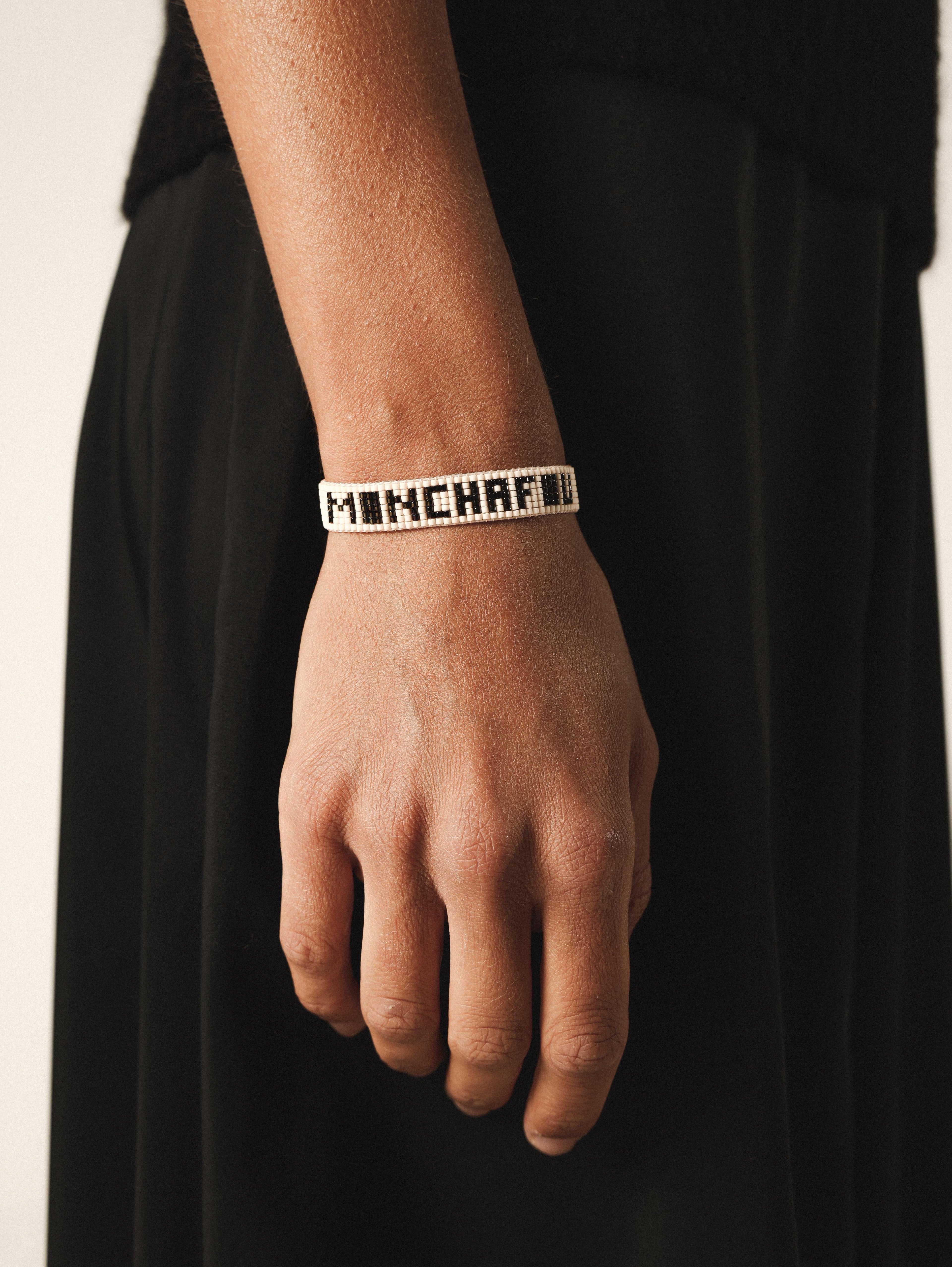 Bracciale artigianale con perline