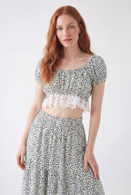 Completo Crop Top e Gonna a Balze con Pizzo